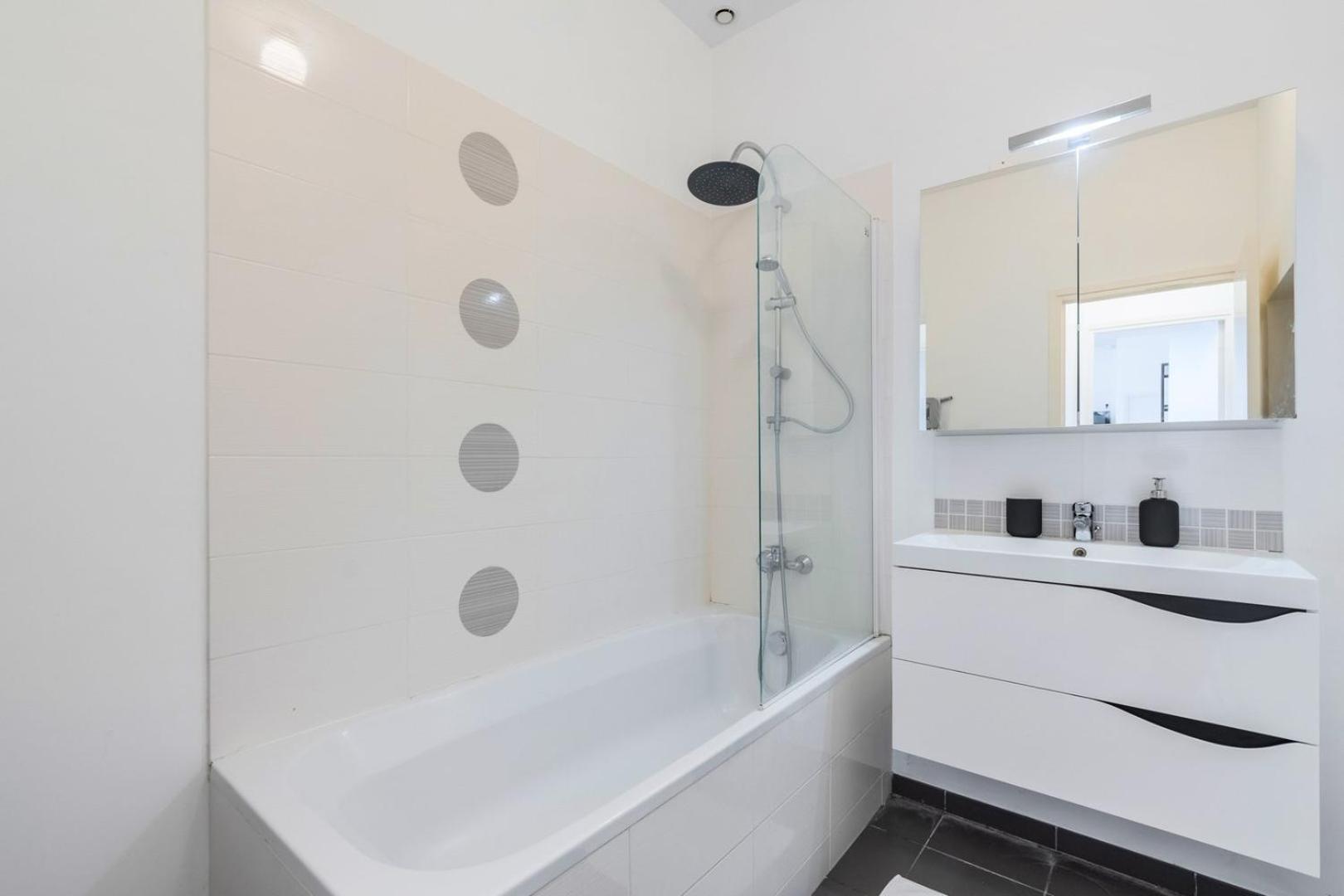 Modern, Quiet 3-Bedroom Apartment With Parking Marcq-en-Baroeul Exterior foto